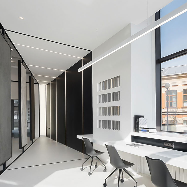 현대 데스크 램프에는 무선 충전 기능이있는 이유